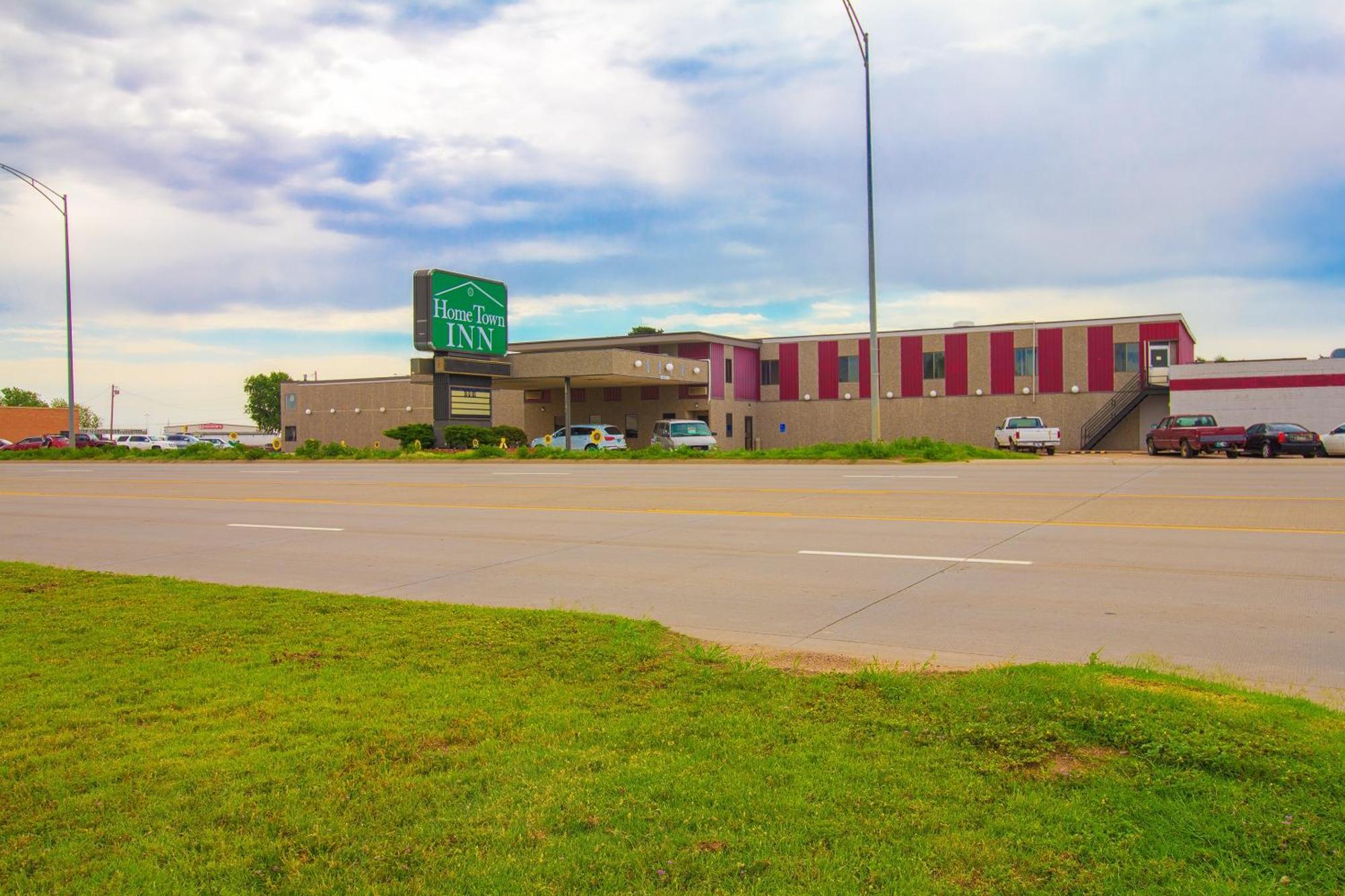 Hotel Hometown By Oyo - Liberal, Ks